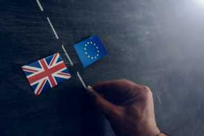 Brexit: estesa fino al 31 dicembre 2023 la validità delle patenti britanniche