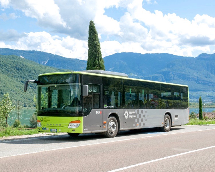 Bus: Provincia di Bolzano, ok alla gara per l’affidamento del servizio extraurbano