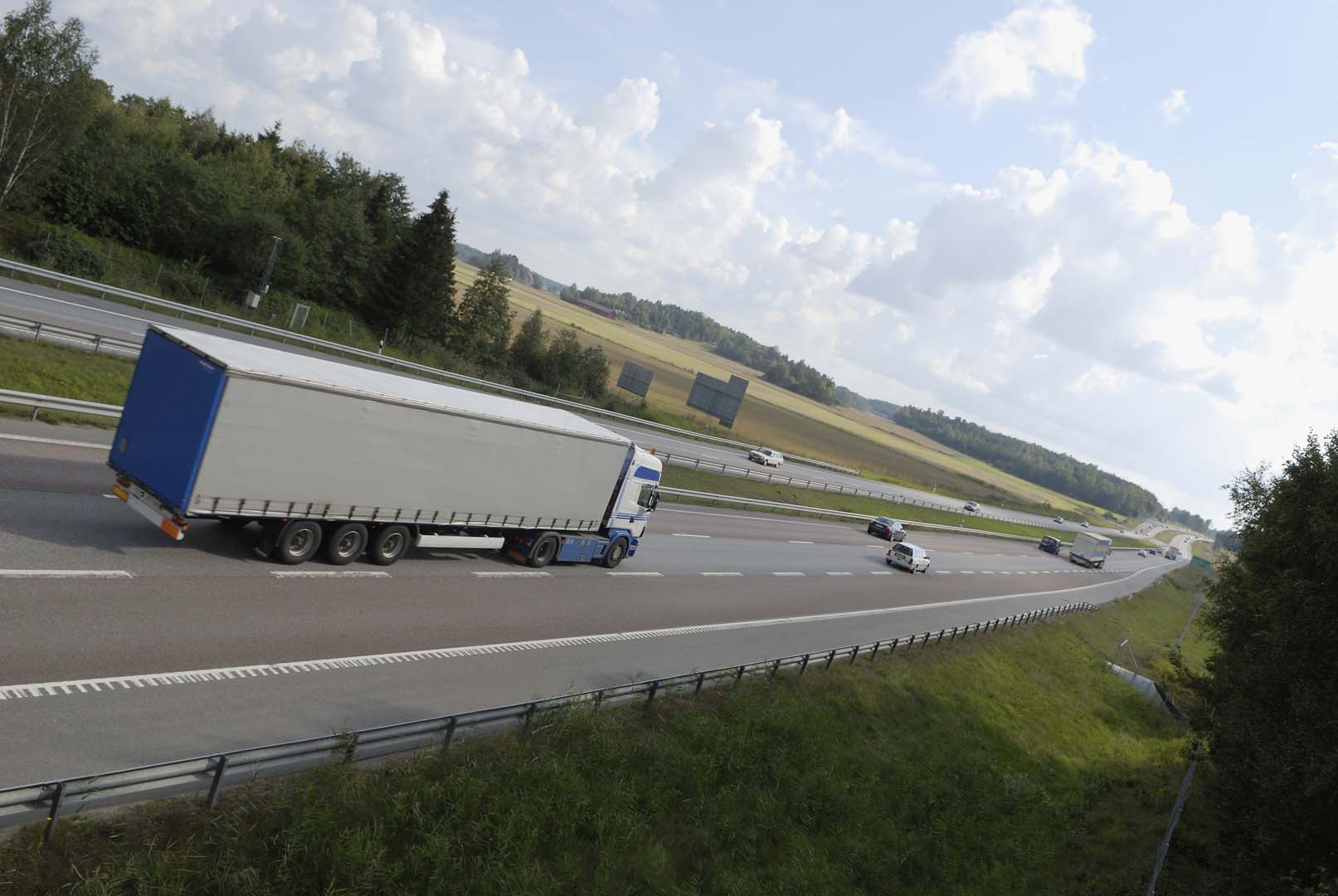 Green pass sui luoghi di lavoro anche in Austria, camionisti esentati