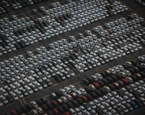 Automotive: nel 2020 picco negativo degli ultimi 16 anni