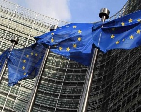 Commissione europea: rivedere l’Eu Emissions Trading System