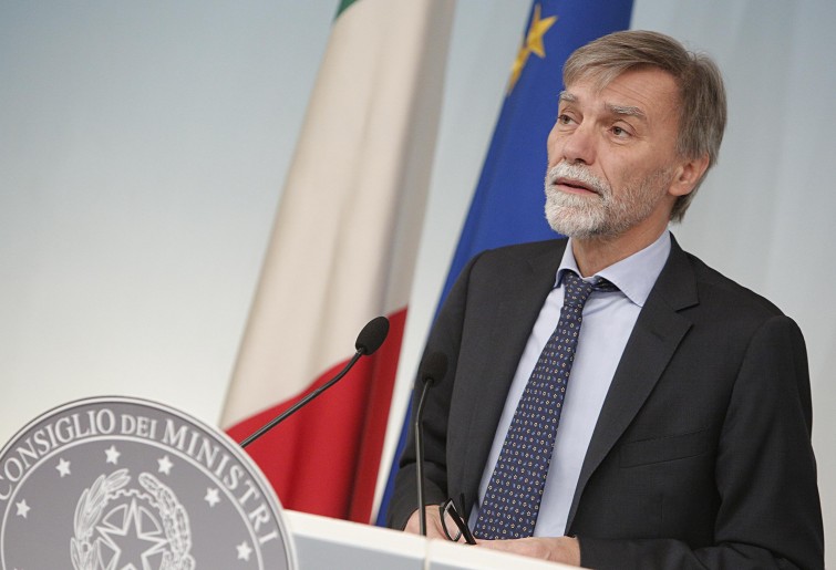 Delrio presenta i 4 pilastri che riformeranno il trasporto pubblico locale