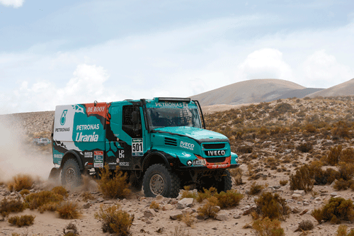 Dakar 2016: quattro veicoli Iveco nella top 10 della classifica