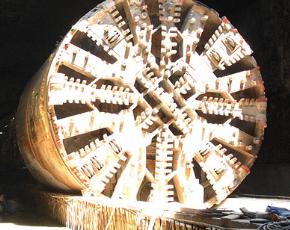 Arriva la “talpa”, il tunnel è finito
