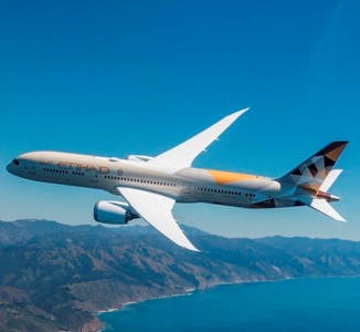 Etihad Airways introduce il Boeing 787-10 Dreamliner sulla tratta Roma-Abu Dhabi