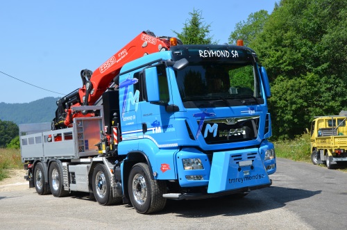 Svizzera: Fassi Gru F990RA in azione presso la TM Reymond SA