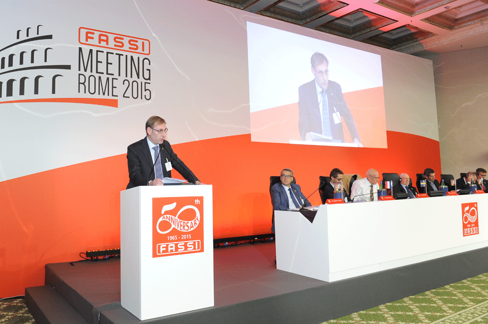 Fassi Gru festeggia 50 anni di attività