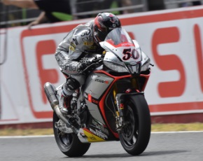 Fassi Gru sponsor del Campionato Superbike anche per il 2015