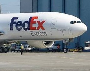 FedEx aumenta i voli tra Stati Uniti ed Emirati Arabi