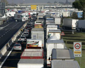 Autotrasporto: niente fermo dei camion in Spagna