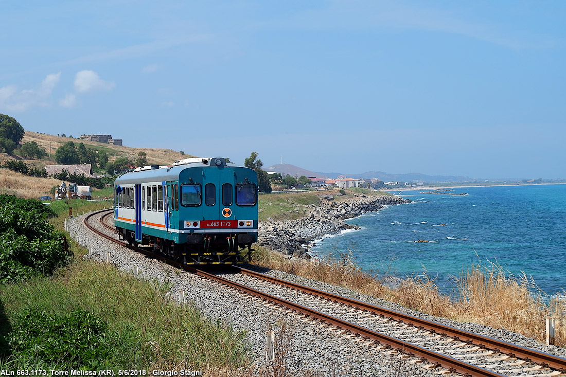 Ferrovie: Rfi, al via i lavori di elettrificazione della linea Jonica