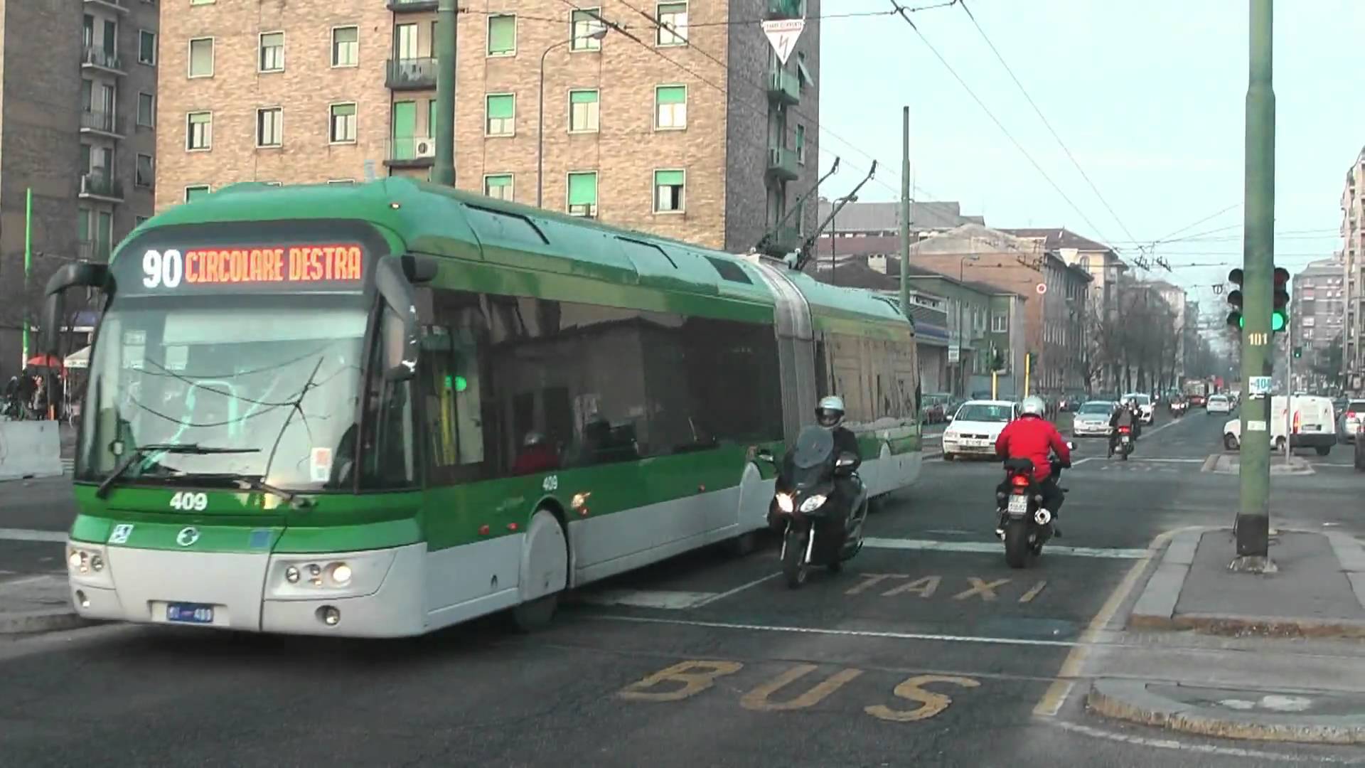 Milano: trasporti sostenibili, nel 2019 nuovi filobus Atm