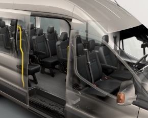 Veicoli commerciali: Ford lancia Transit Minibus 18 posti