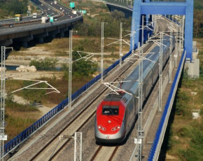 Alta Velocità: Mims e RFI firmano Protocollo per migliorare il collegamento di Umbria e Toscana alla linea ferroviaria