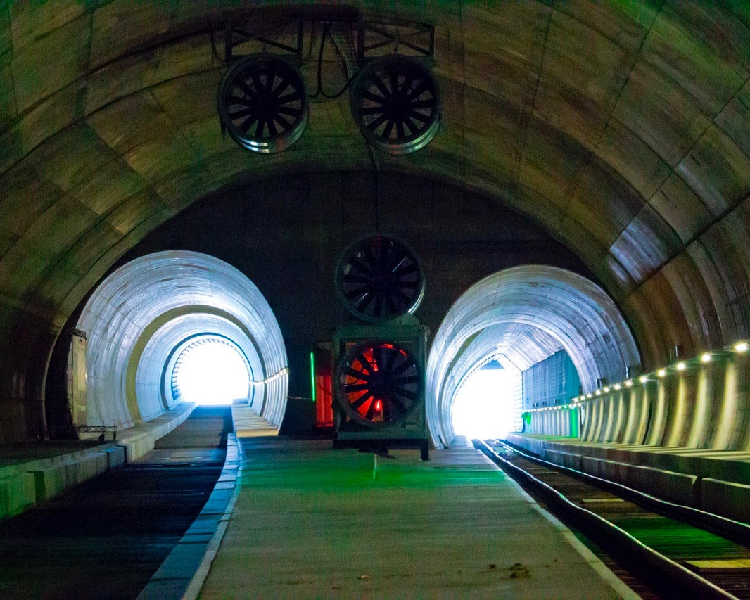 Canton Ticino, galleria del Ceneri: terminato l’armamento ferroviario della canna est