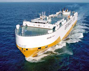 Grimaldi: +12% traffico merci e 5 nuove navi nel 2014