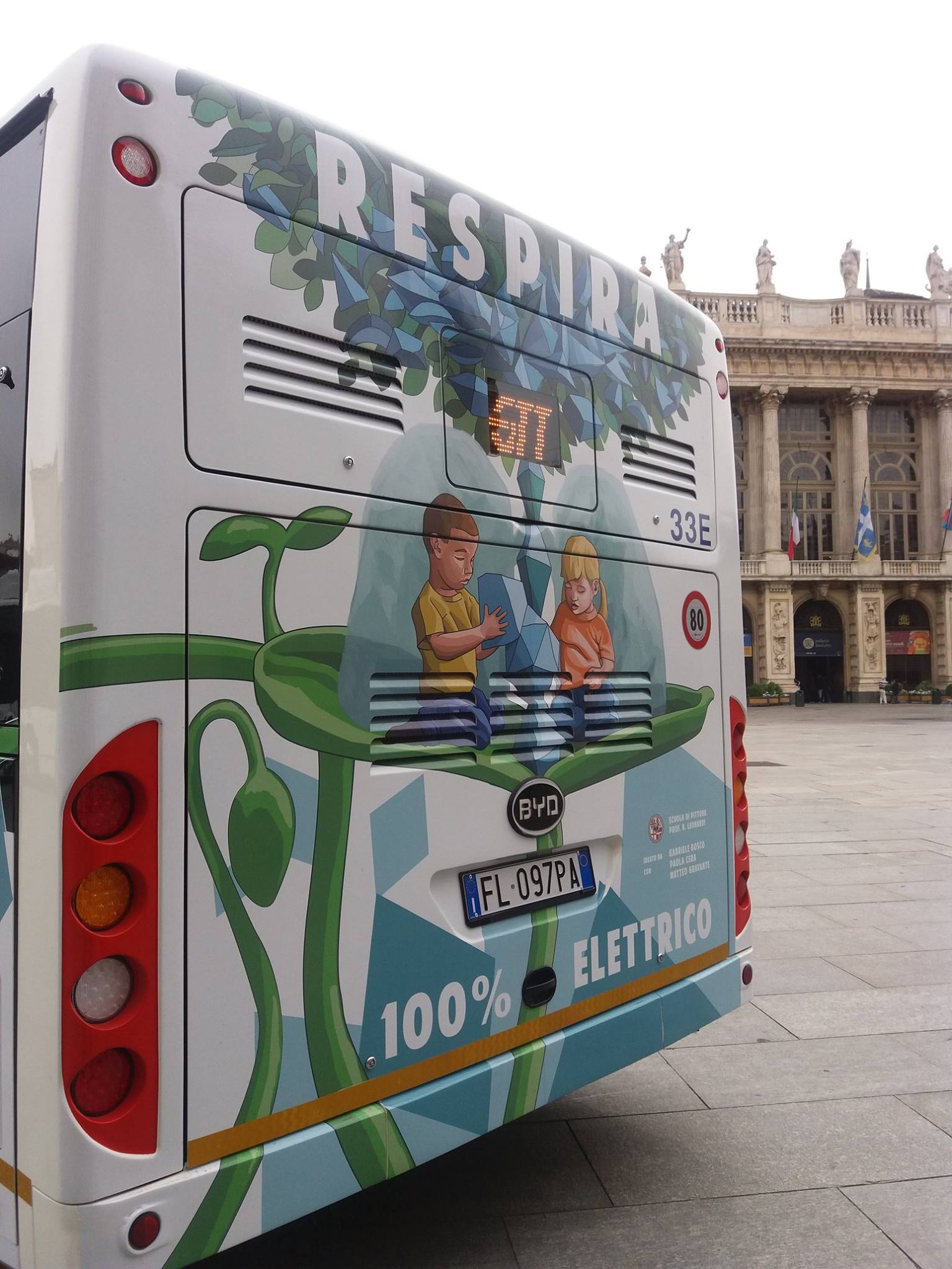 A Torino la prima flotta in Italia di autobus elettrici da 12 metri