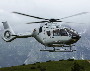 Airbus: la Romania ordina tre H135 per missioni mediche