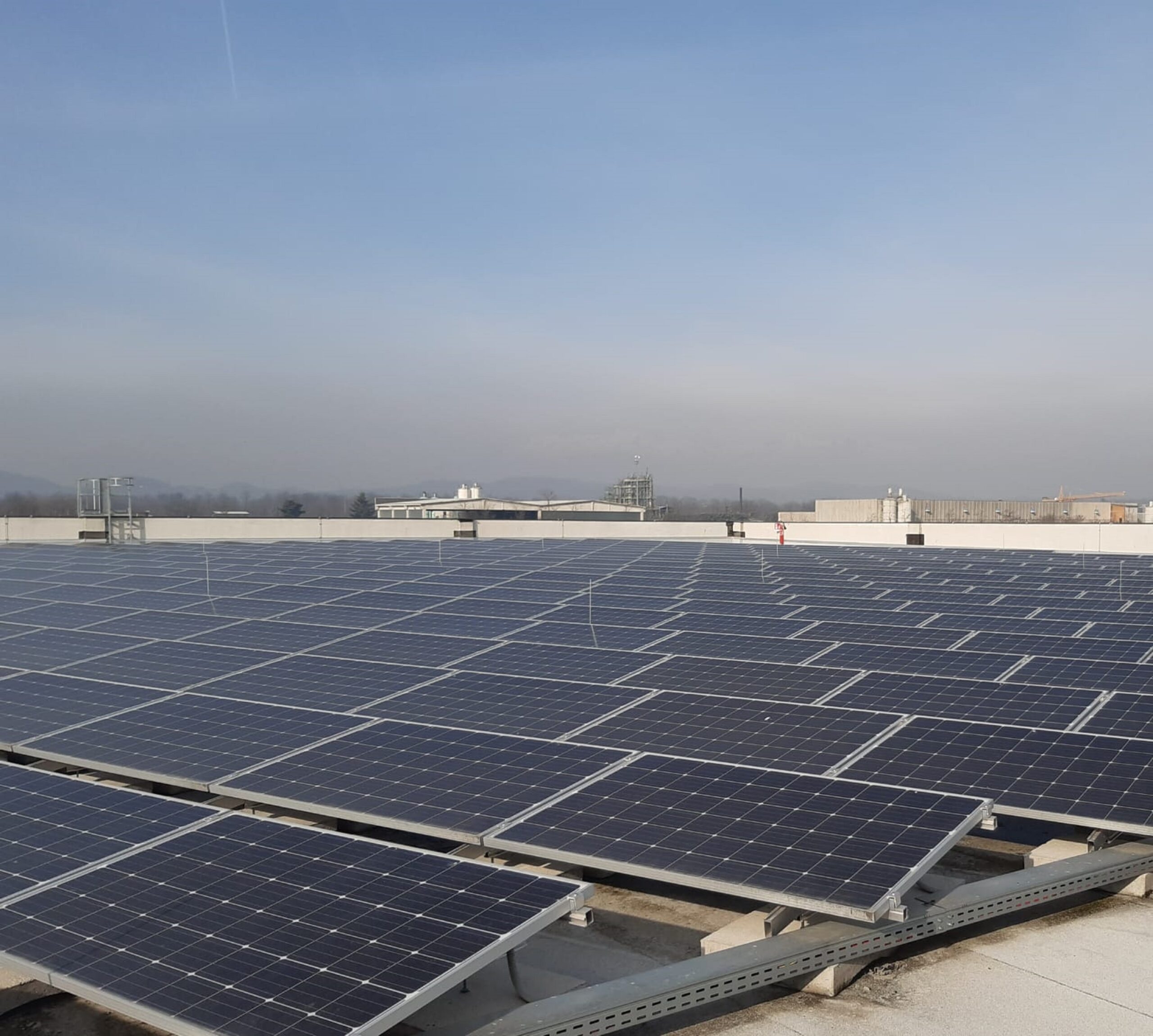 Energie rinnovabili: Hitachi Rail e A2A insieme per realizzare nuovi impianti fotovoltaici