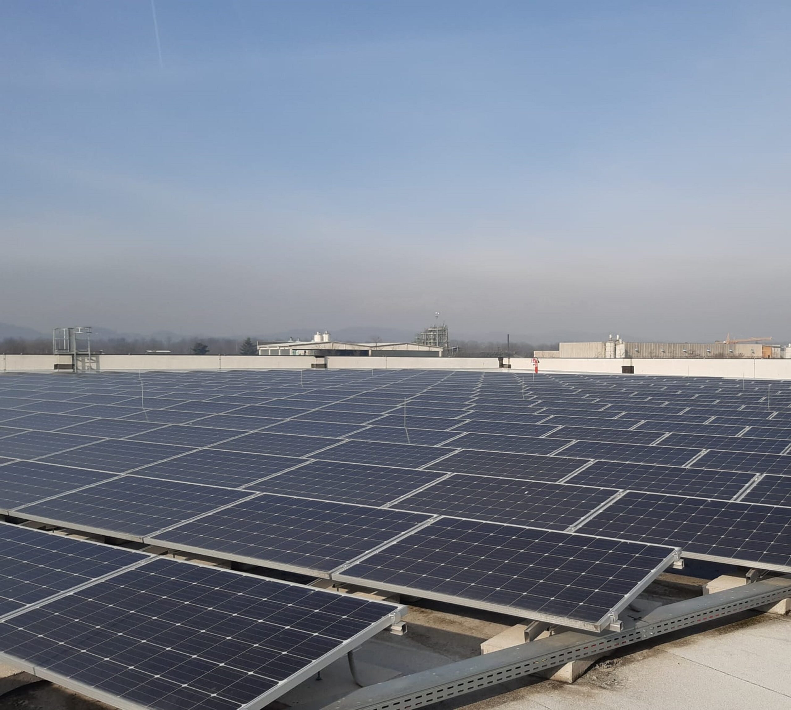 Energie rinnovabili: Hitachi Rail e A2A insieme per realizzare nuovi impianti fotovoltaici
