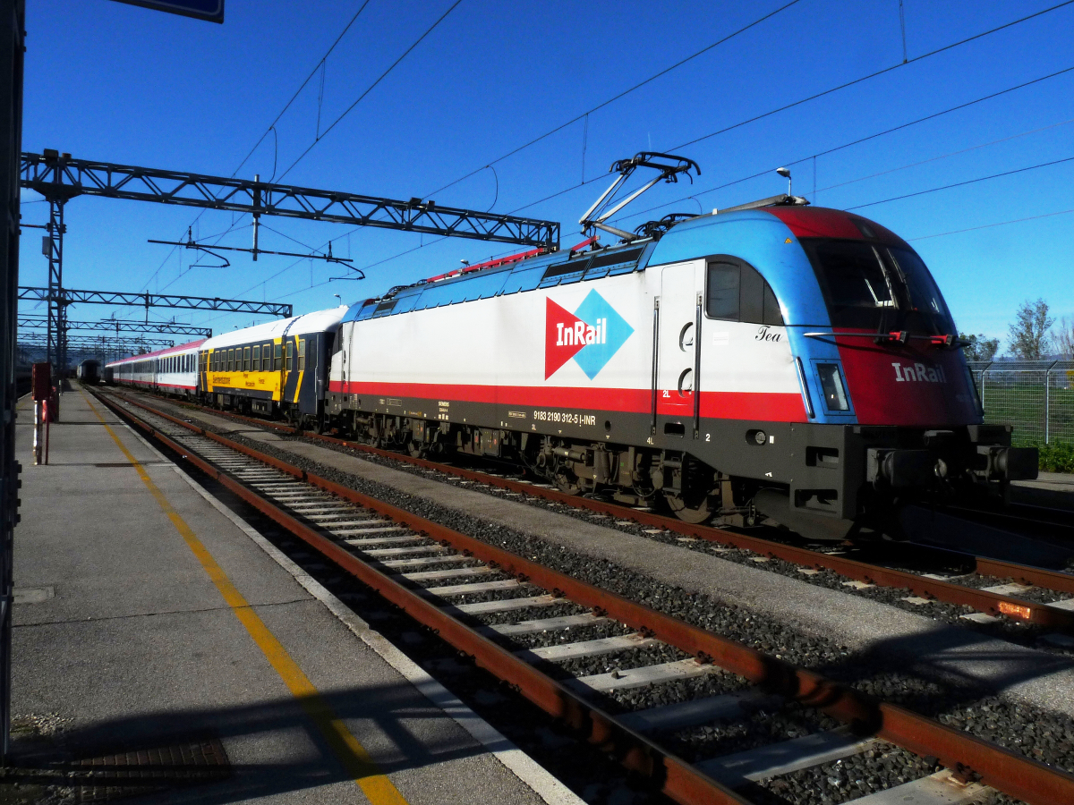 Ferrovie Italia-Slovenia: parte il primo treno merci InRail sulla tratta Villa Opicina-Dobova