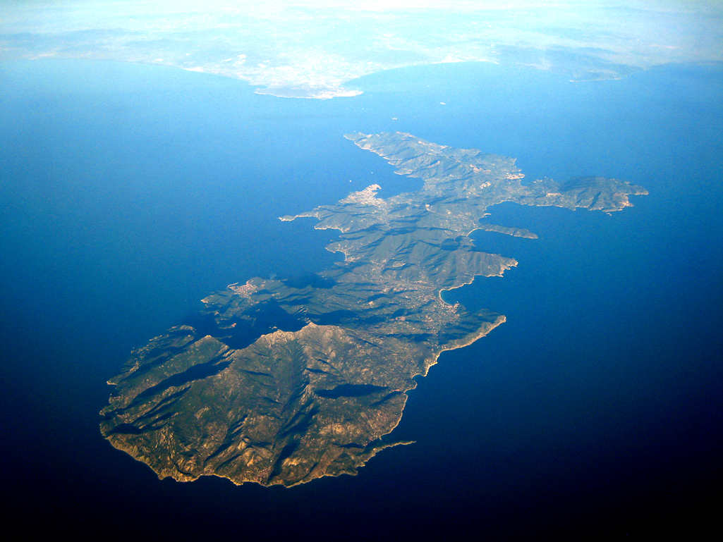 Isola d’Elba, accordo tra Moby, Toremar e albergatori per il rilancio turistico