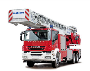 Iveco Magirus riceve un premio per l’impegno nell’antincendio