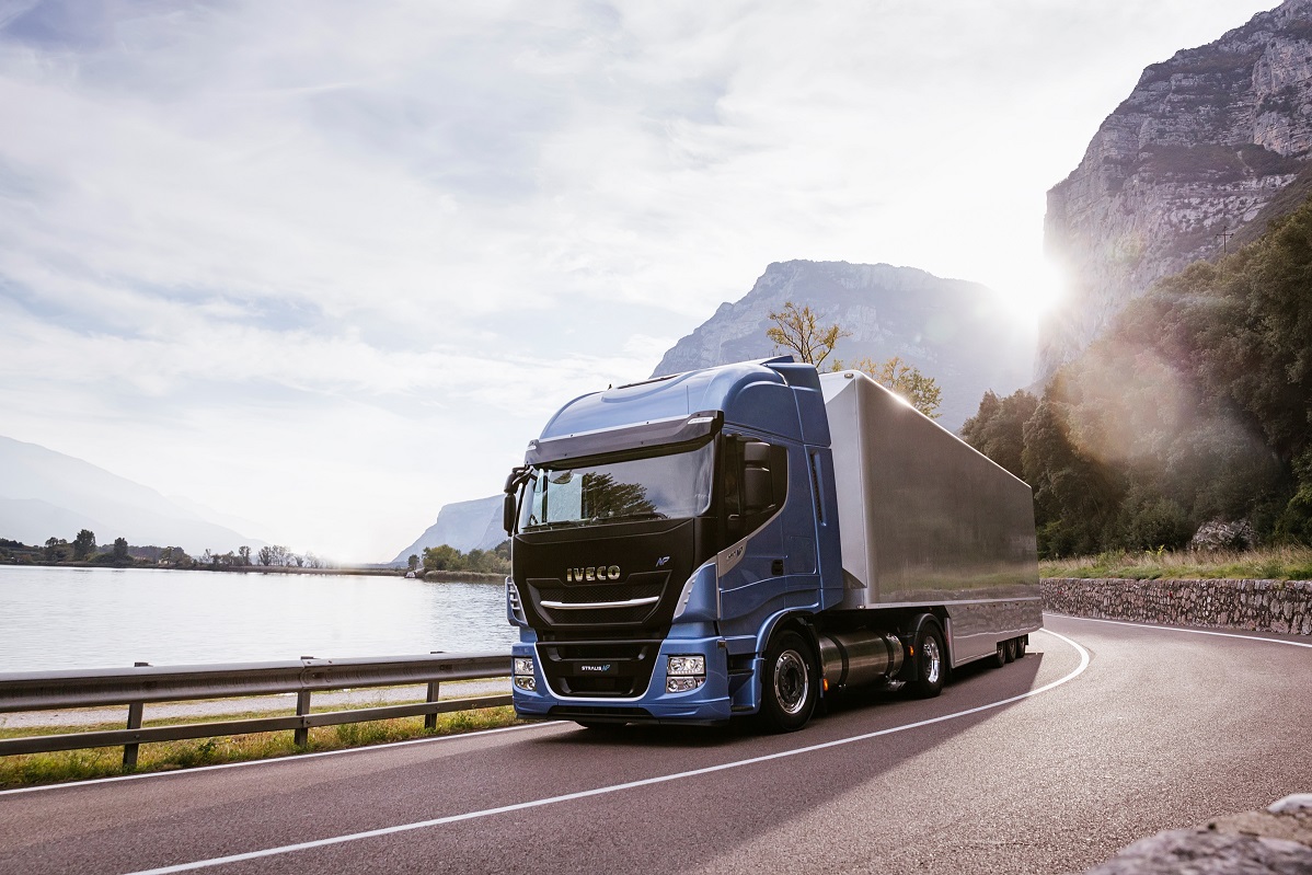 Lo Stralis Np di Iveco eletto Low Carbon Truck of the Year al Commercial Fleet Awards