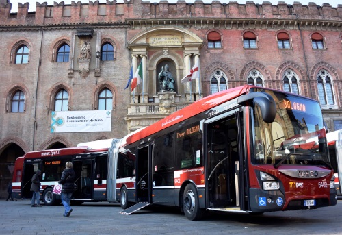 Bologna: un sondaggio Moovit rivela le esigenze degli utenti del Tpl