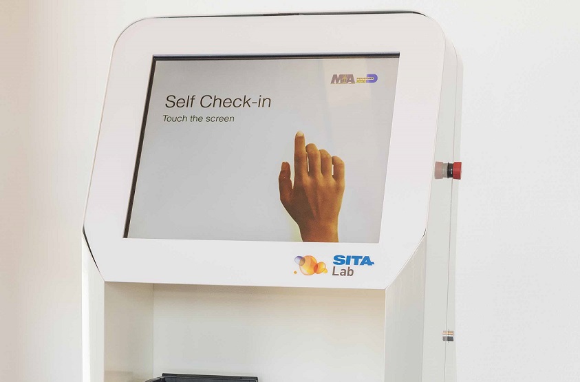 In aeroporto arriva Kate, il robot di Sita che taglia le code al check-in