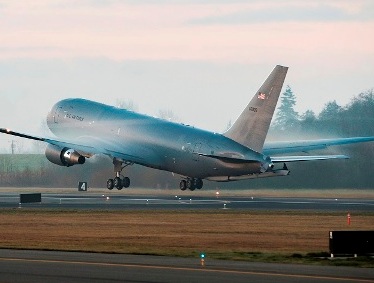 Boeing: primi due Tanker KC-46A Pegasus consegnati a U.S. Air Force