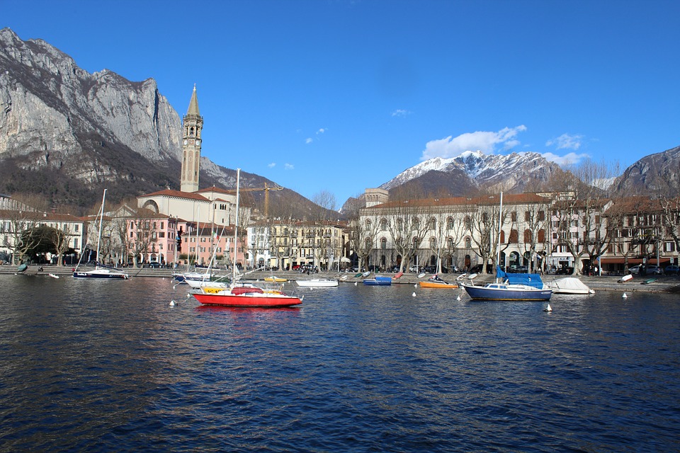 Lombardia: 3,5 milioni per la navigazione turistica e di linea sui laghi