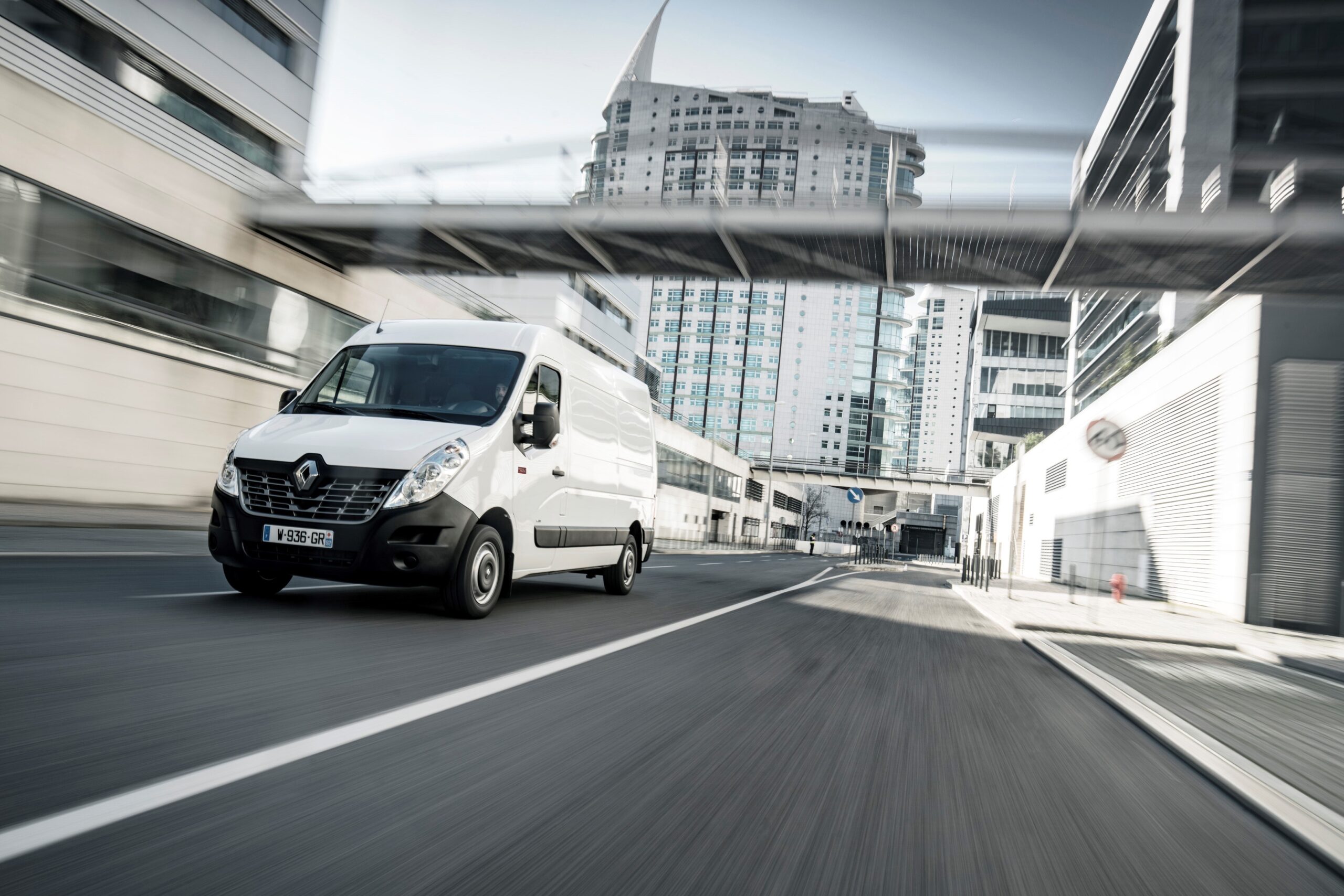 Transpotec 2019: Renault Trucks Italia presenta in anteprima Master Z.E.