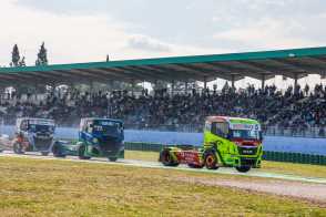 Grand Prix Truck: chiude con oltre 10mila presenze la due giorni di gare, performance e raduno di camion storici a Misano
