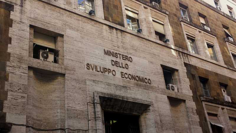 Dal Mise 380 milioni di euro per ricerca e sviluppo delle imprese italiane