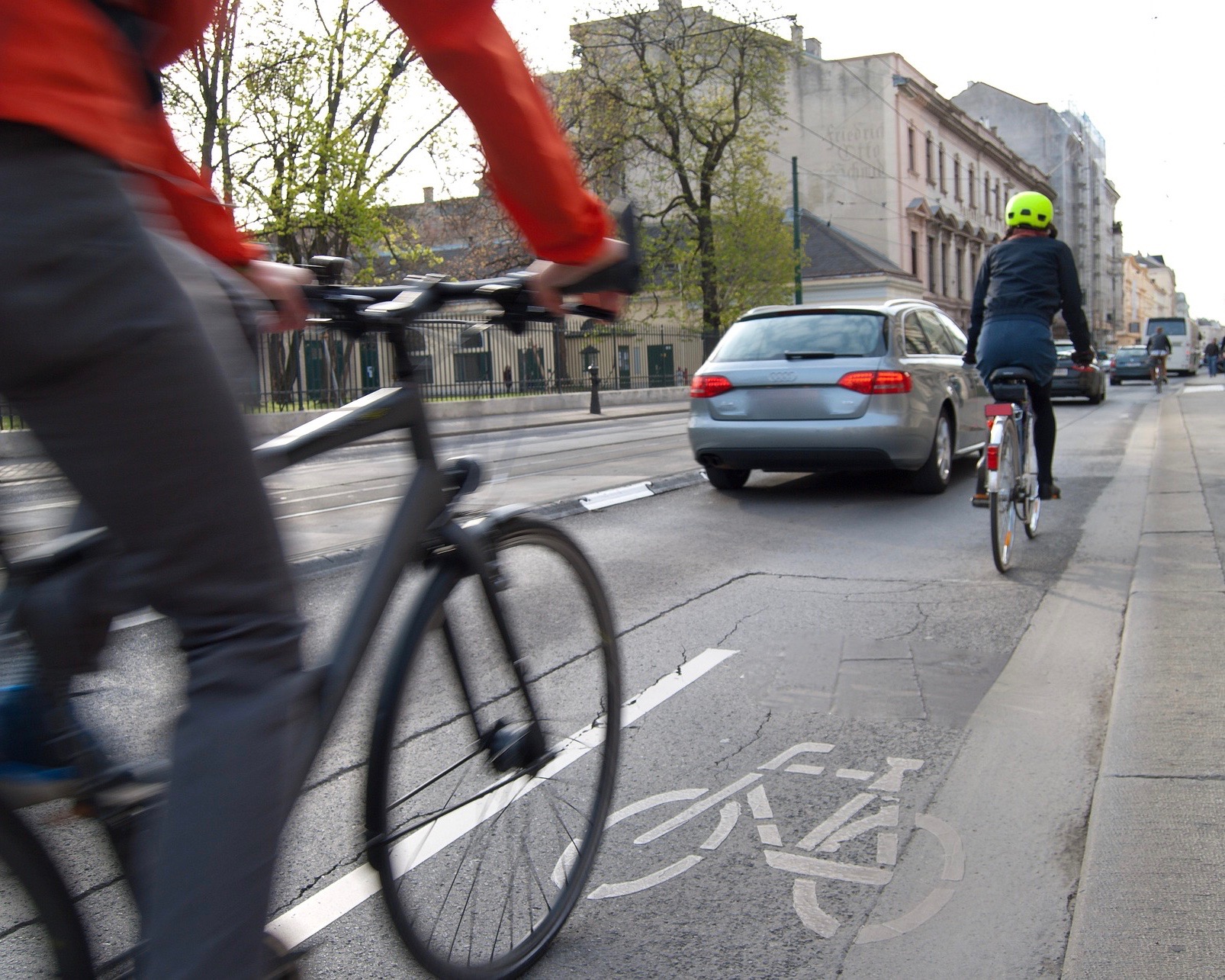 Rivoluzione verde: la legge sulla mobilità ciclistica è operativa. 14,8 milioni per 70 percorsi ciclabili