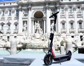 Roma, Fase 2 mobilità: via al servizio di monopattini in sharing