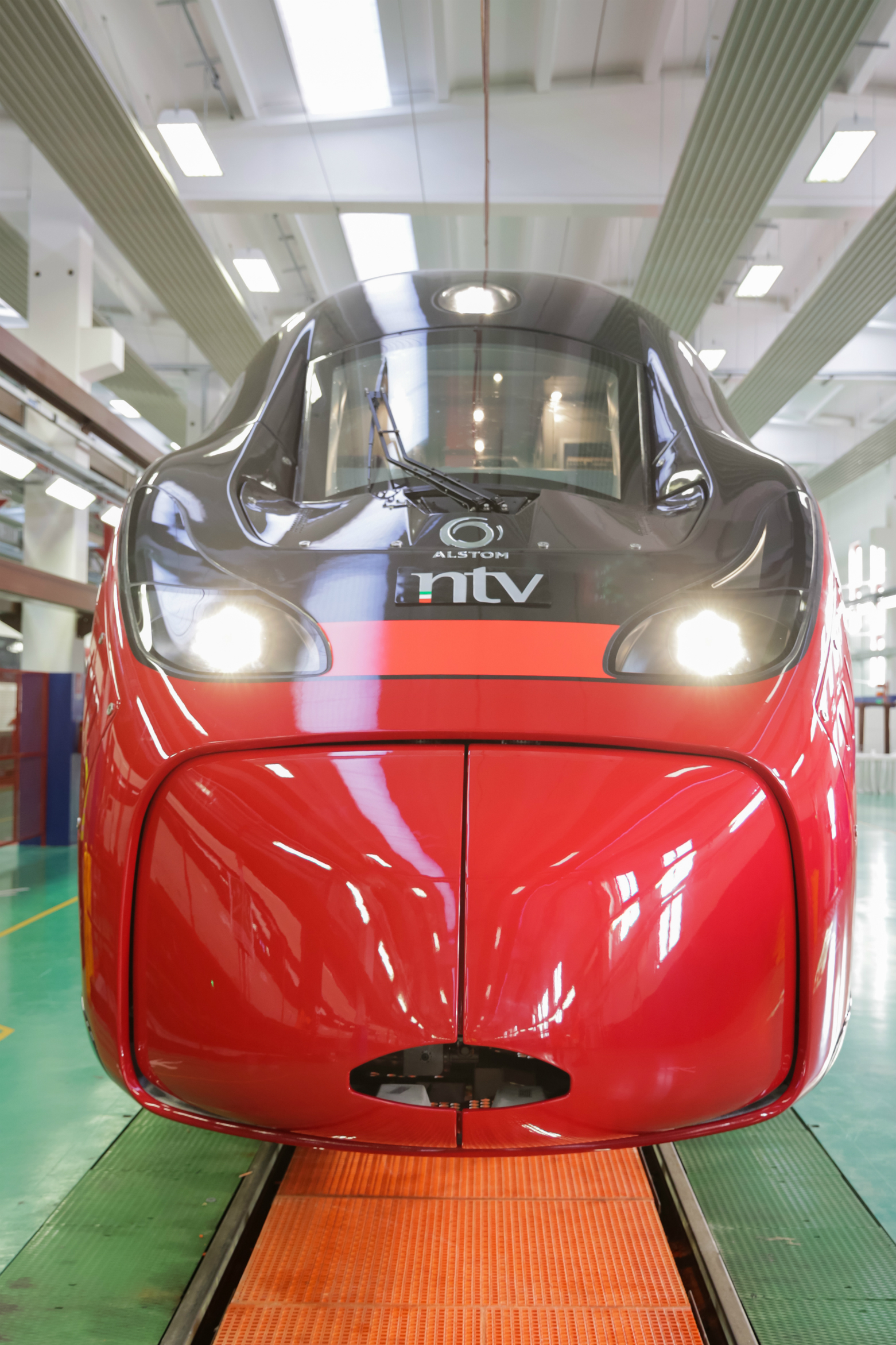 Nuovo pendolino Alstom alta velocità per la flotta di Ntv