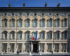 Privatizzazione Fs: passano le mozioni di Pd e Forza Italia