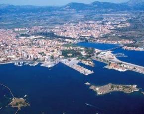 Sardegna:  salpa la prima nave Saremar