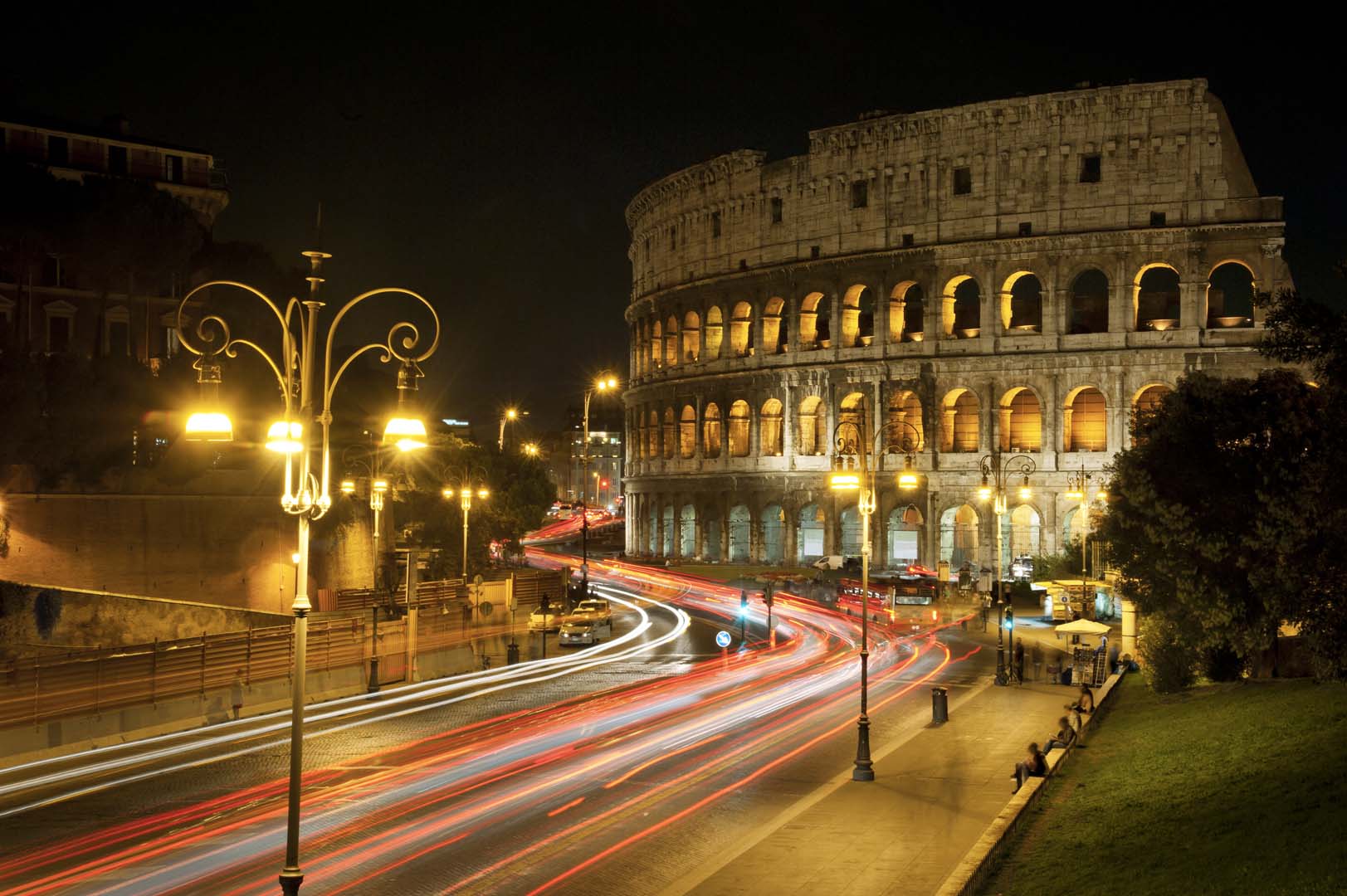 Stop auto a Roma il 26 marzo, ecco orari e deroghe