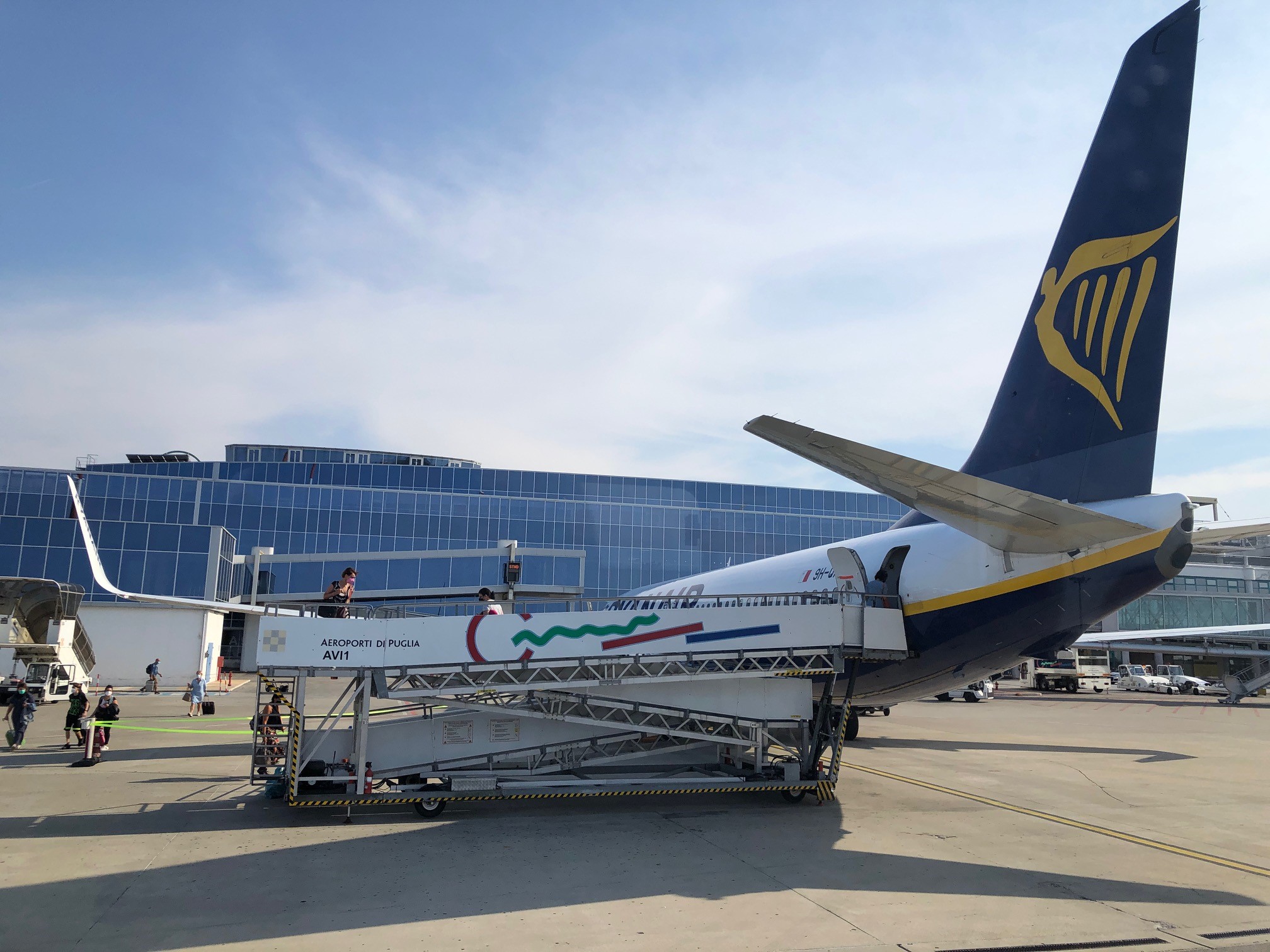 Via all’estate Ryanair con 75 rotte da Bari e Brindisi