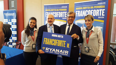 Aeroporto di Perugia: rinnovato il contratto con Ryanair