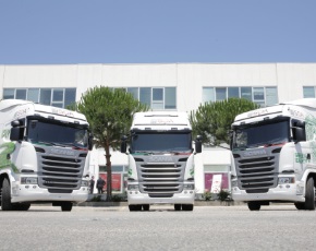 Autotrasporto sostenibile: Scania consegna tir a metano in Puglia