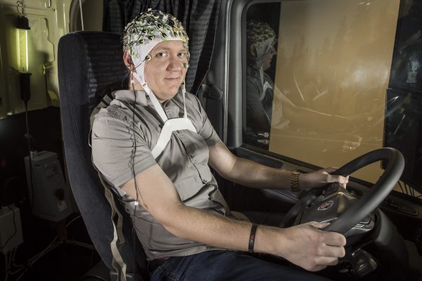 Autotrasporto: Scania monitora le onde cerebrali degli autisti