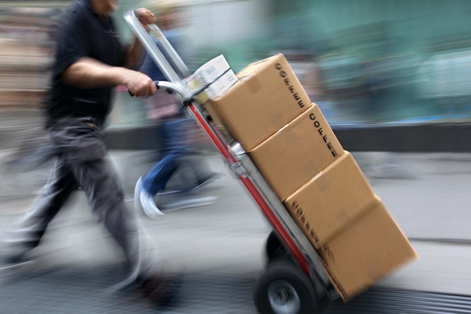 Logistica, FedEx e Tnt: sindacati, no ai licenziamenti abbiamo un piano alternativo