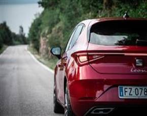 Nuovi contenuti per Seat Leon: tutti i modelli beneficiano degli ecoincentivi statali