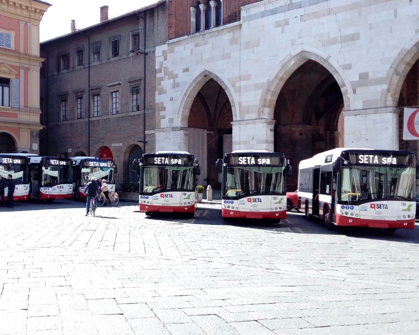 Piacenza: Seta presenta 8 nuovi autobus Euro6, investiti 1,6 mln di euro