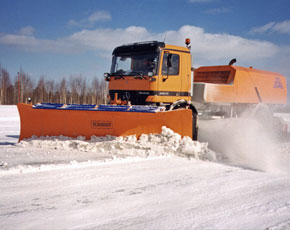 Maltempo: forti nevicate e traffico in difficoltà sulla E45, attivati mezzi sgombraneve tra Montecastello e Canili