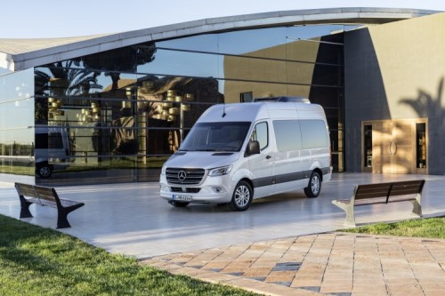 Mercedes-Benz Vans lancia la nuova generazione Sprinter e lancia il progetto Artigenio Excellence 4.0